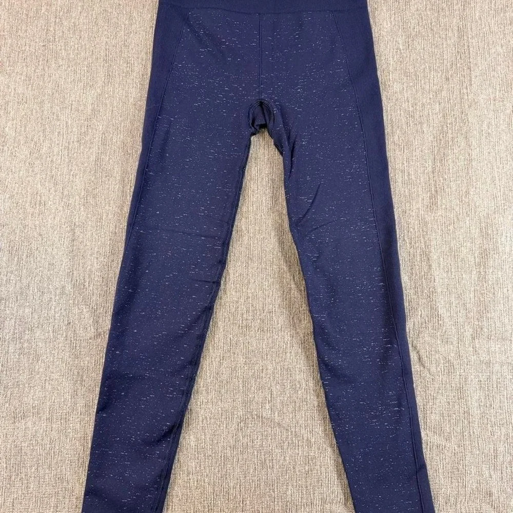 Lululemon Sz 2 Navy blue leggings